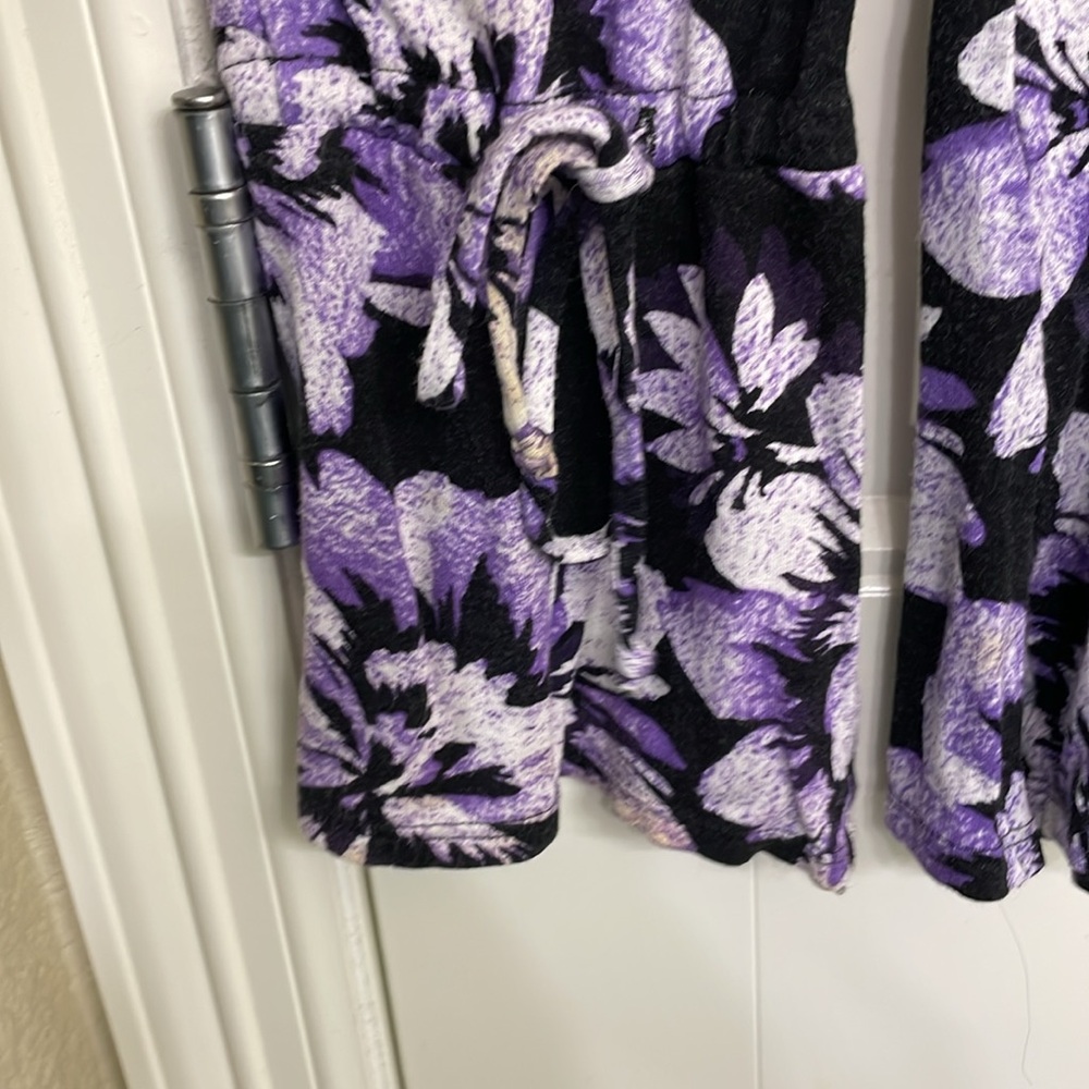 White House Black Market long sleeve shirt - Picture 5 of 11